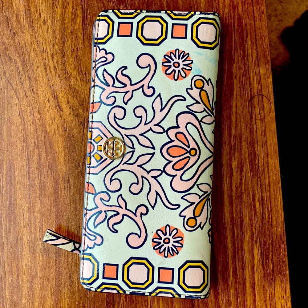 Tory Burch Wallet 8”LX 3.5W